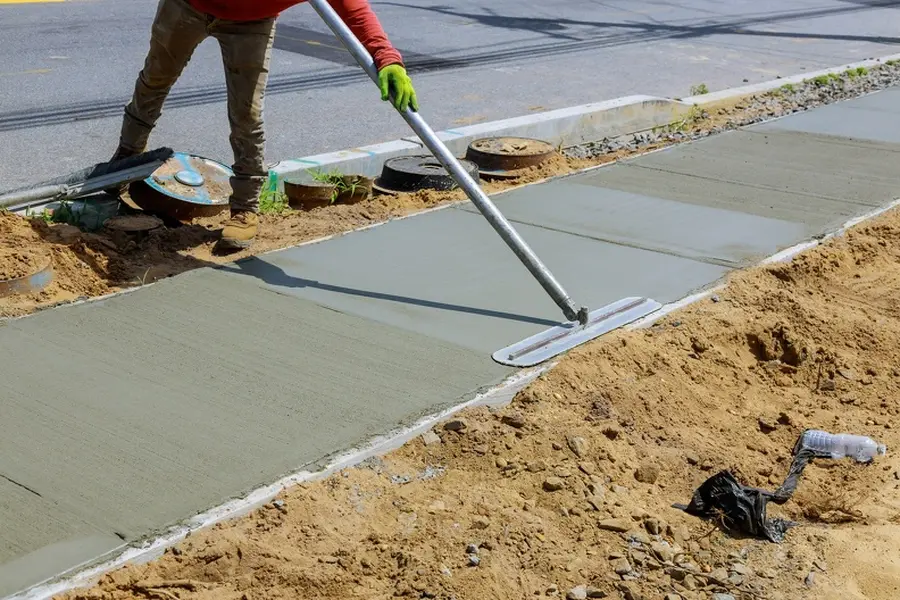 Key Differences Between Concrete And Asphalt Surfaces in Perris, CA